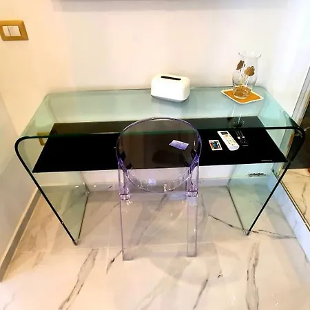 Luxury Oda ve Kahvaltı 4*