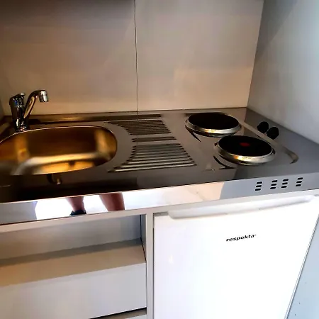 Luxury Oda ve Kahvaltı 4*