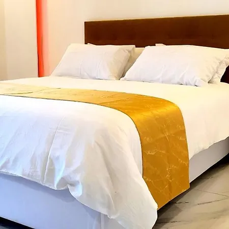 Nocleg ze śniadaniem Luxury 4*