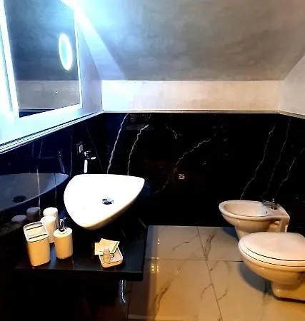 Luxury Nocleg ze śniadaniem