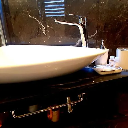 Luxury * Ercolano