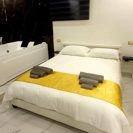 Luxury Nocleg ze śniadaniem