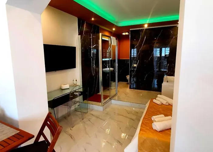 Luxury Alojamento de Acomodação e Pequeno-almoço 4*