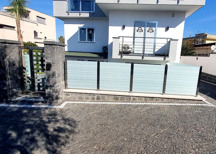 Alojamento de Acomodação e Pequeno-almoço Luxury 4*